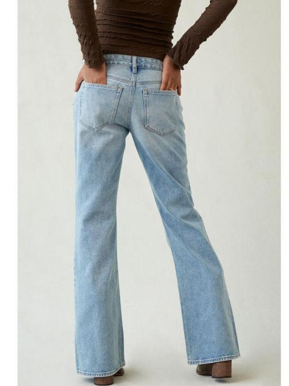 Low-rise loose straight leg jeans