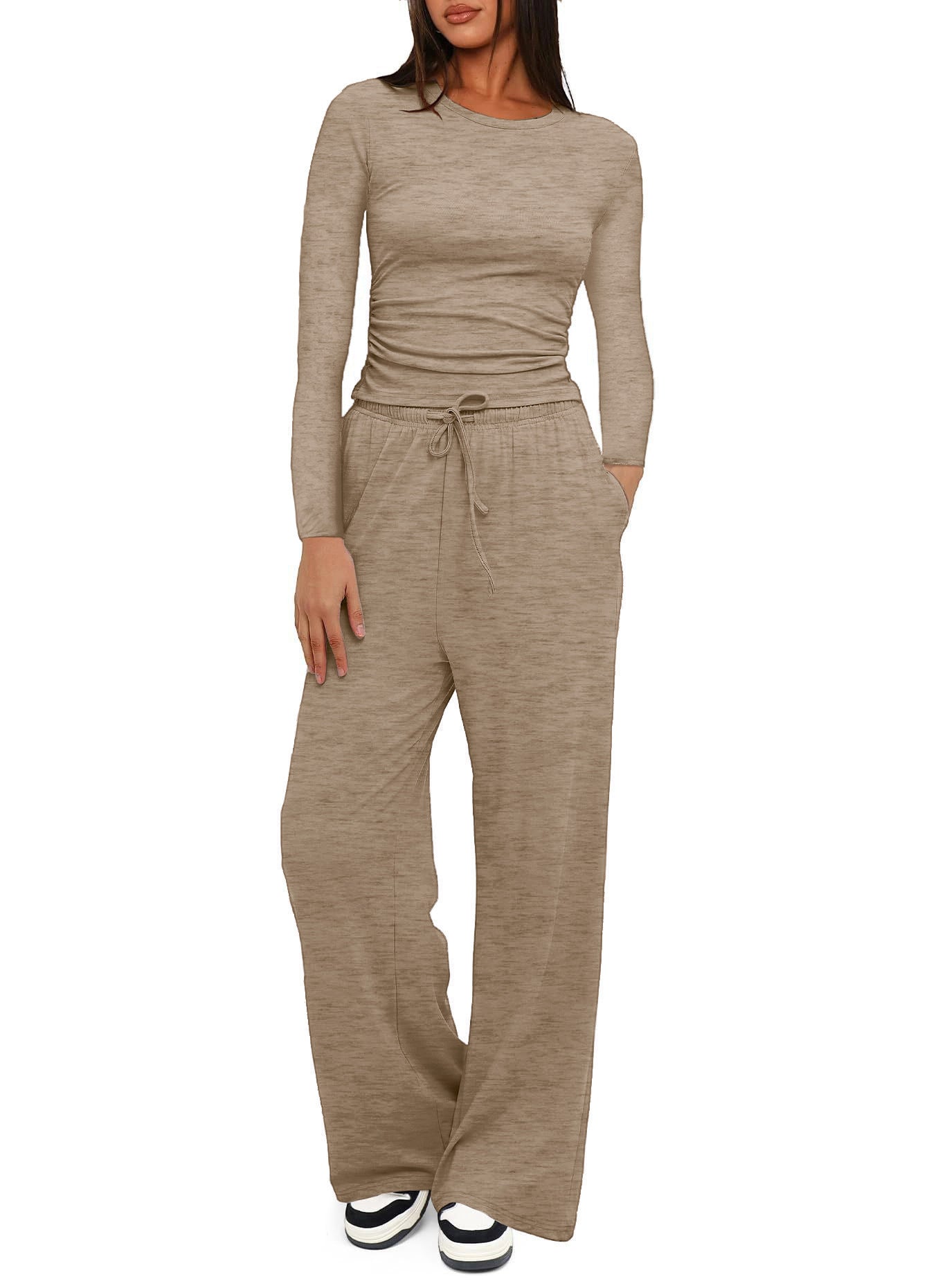 Casual long-sleeved sportswear