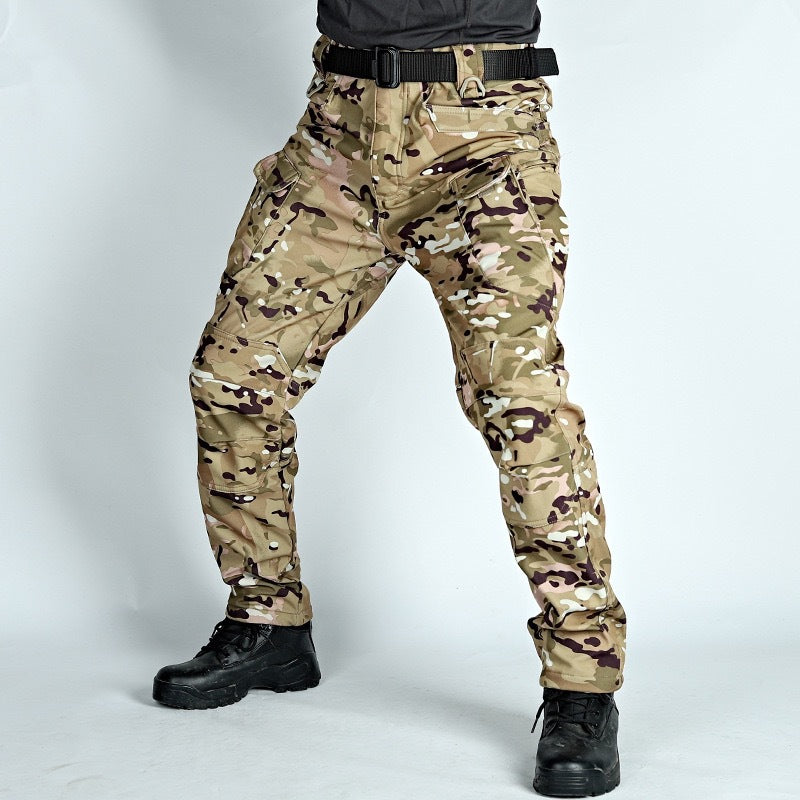 Outdoor fleece-lined waterproof hiking pants, suitable for autumn and winter.
