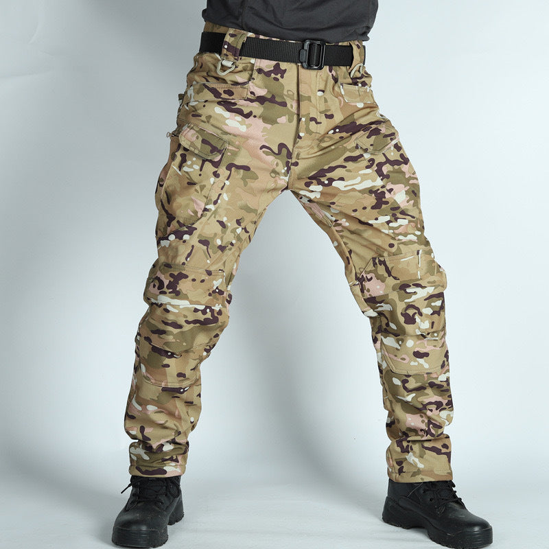 Outdoor fleece-lined waterproof hiking pants, suitable for autumn and winter.