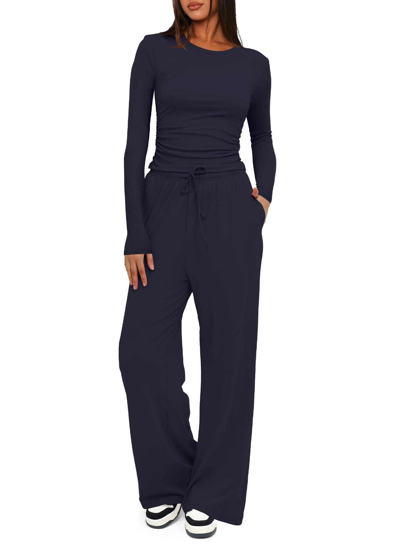 Casual long-sleeved sportswear